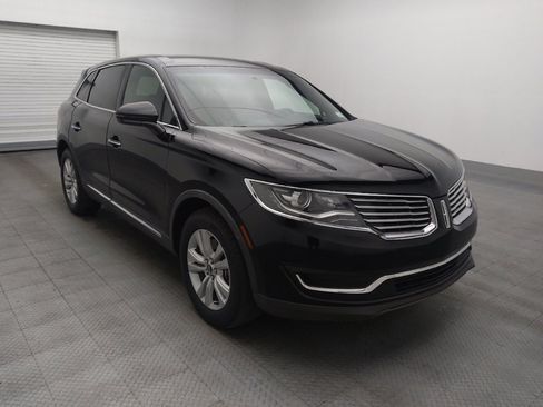 Used 2017 Lincoln MKX Premiere image 13