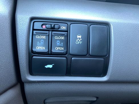 Used 2013 Honda Odyssey EX-L image 22