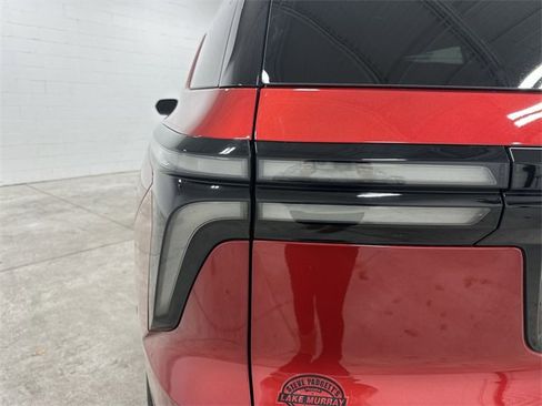 Used 2025 Chevrolet Traverse High Country image 23