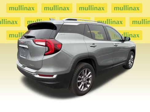 Certified 2024 GMC Terrain SLT image 47