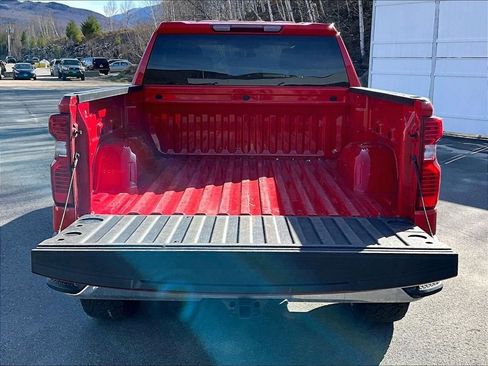 Used 2025 Chevrolet Silverado 1500 LT image 29