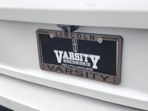 New 2026 Lincoln Navigator Reserve image 36