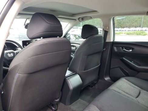 Certified 2023 Honda Accord EX image 12