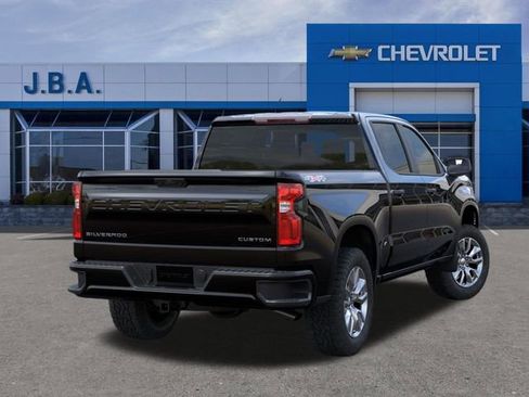New 2026 Chevrolet Silverado 1500 Custom AWD/4WD image 4