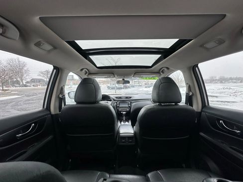 Used 2015 Nissan Rogue SL w/ SL Premium Package image 15