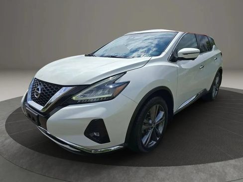 Used 2019 Nissan Murano Platinum AWD/4WD image 1