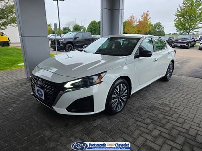 Used 2024 Nissan Altima 2.5 SV