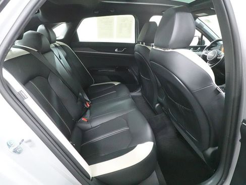 Used 2025 Kia K5 GT-Line w/ GT-Line Premium Package FWD image 30