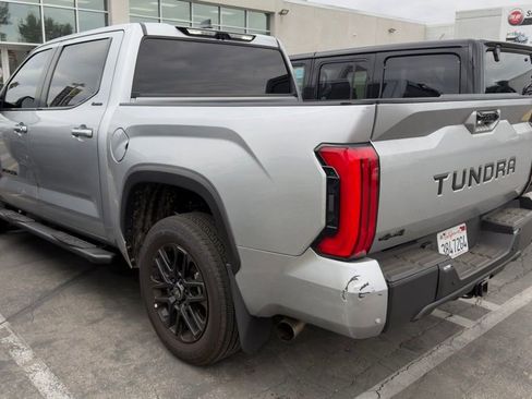 Used 2025 Toyota Tundra Limited AWD/4WD image 5