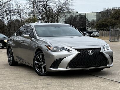 Used 2021 Lexus ES 350 F Sport w/ Accessory Package 2