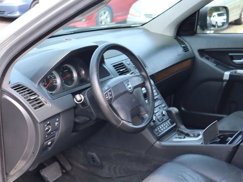 Used 2011 Volvo XC90 3.2 FWD image 8
