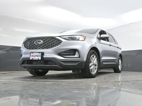 Used 2024 Ford Edge SEL AWD/4WD image 47