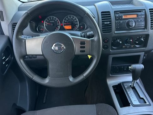 Used 2011 Nissan Pathfinder S w/ Protection Pkg image 16
