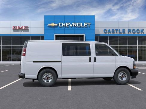 New 2026 GMC Savana 2500 RWD image 5