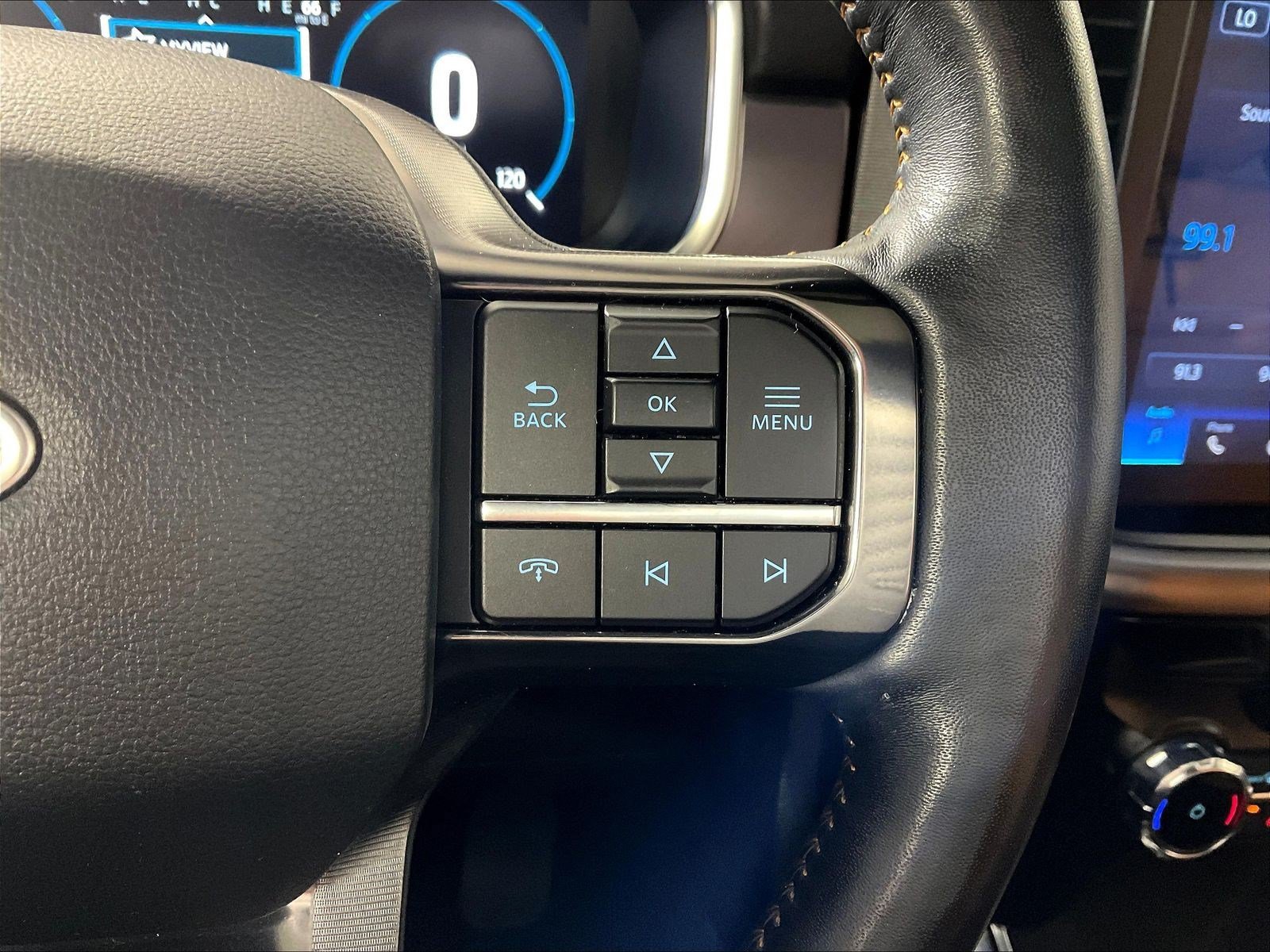 Used 2022 Ford F150 Platinum AWD/4WD image 13
