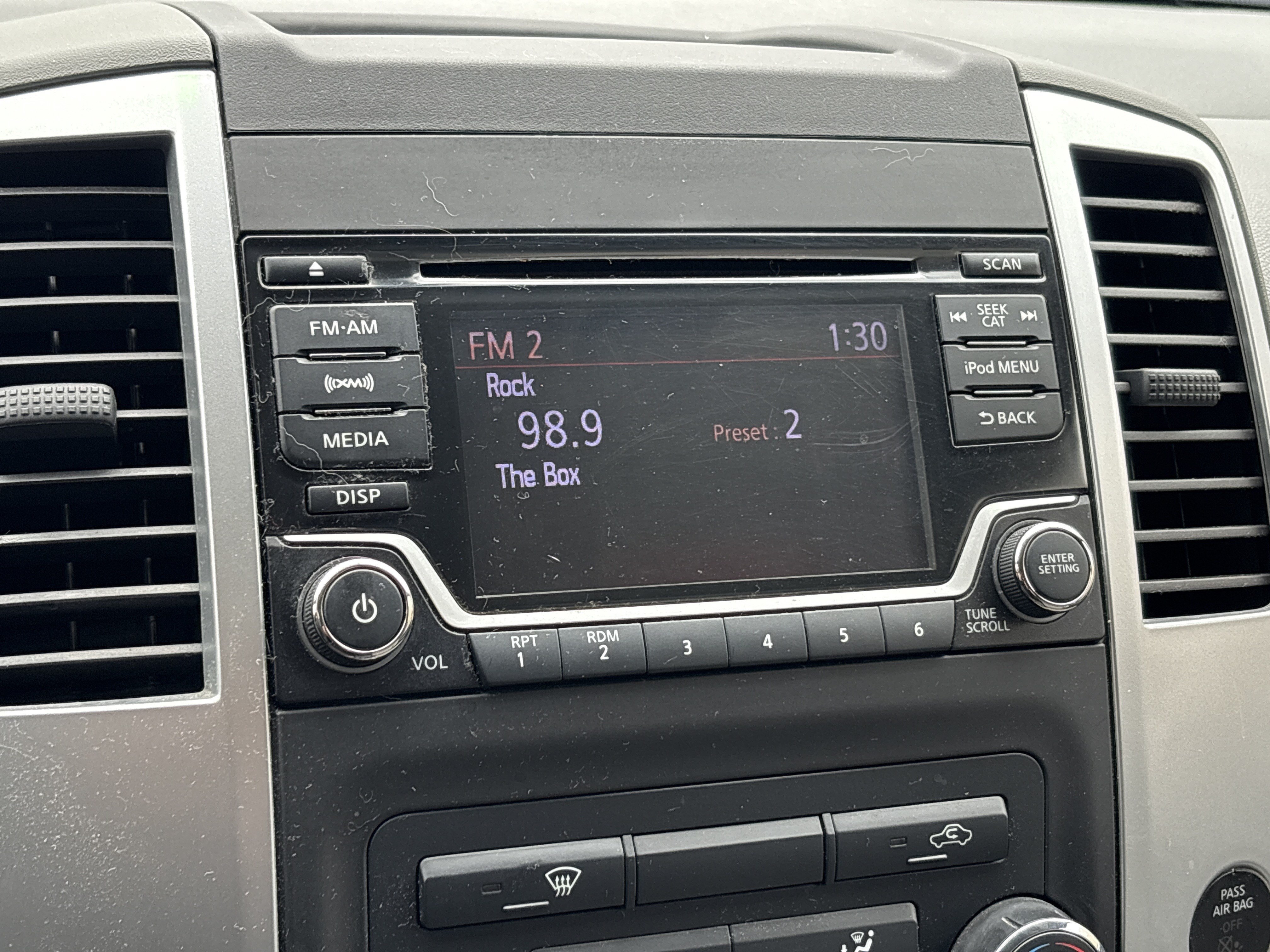 Used 2018 Nissan Frontier SV AWD/4WD image 23
