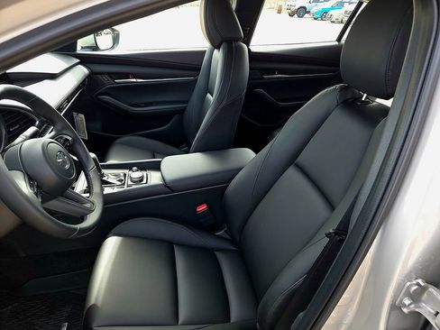 New 2026 MAZDA MAZDA3 2.5 S Sedan w/ Preferred Pkg image 17