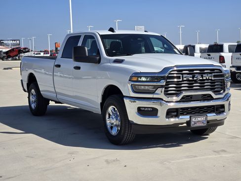 New 2026 RAM 2500 Tradesman w/ Chrome Appearance Group RWD image 3