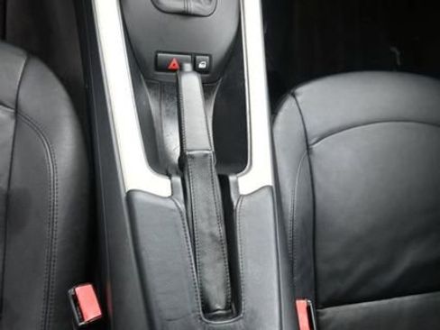 Used 2005 BMW Z4 2.5i image 30