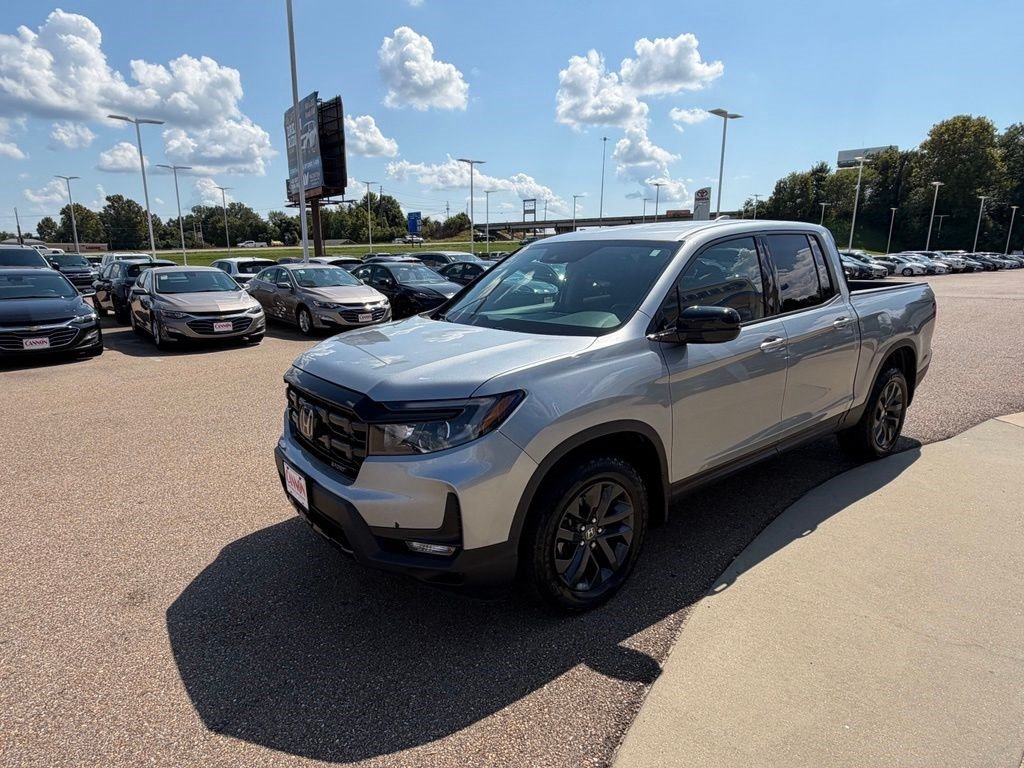 Certified 2024 Honda Ridgeline Sport image 1