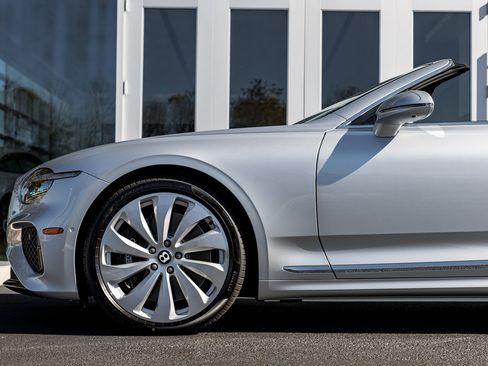 New 2026 Bentley Continental GTC image 12