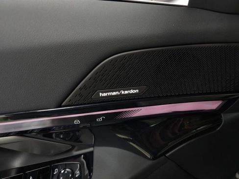 New 2026 BMW 530i xDrive image 11