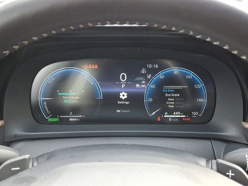 Used 2025 Toyota Crown Signia image 17