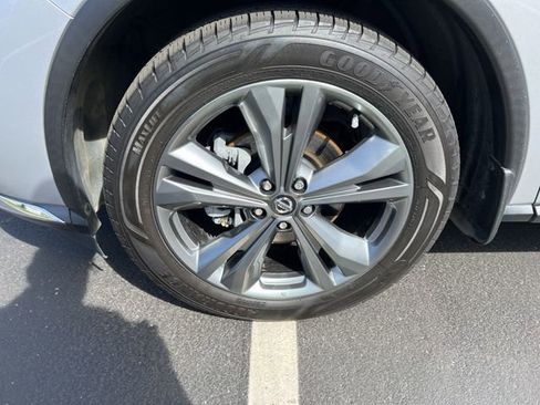 Used 2020 Nissan Murano Platinum w/ Cargo Package image 8