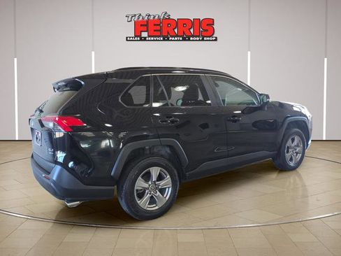 Used 2025 Toyota RAV4 XLE image 5