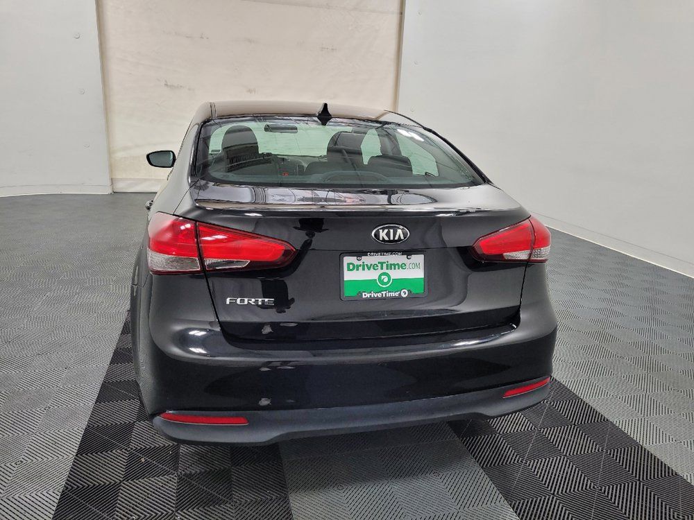 Used 2017 Kia Forte LX FWD image 6