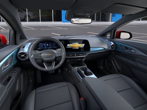 New 2026 Chevrolet Equinox EV LT image 15