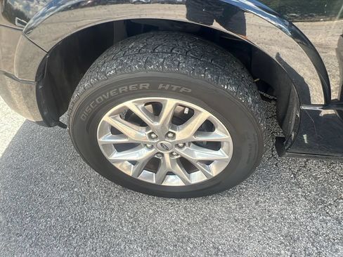 Used 2016 Ford Expedition Limited w/ Equipment Group 301A RWD image 29