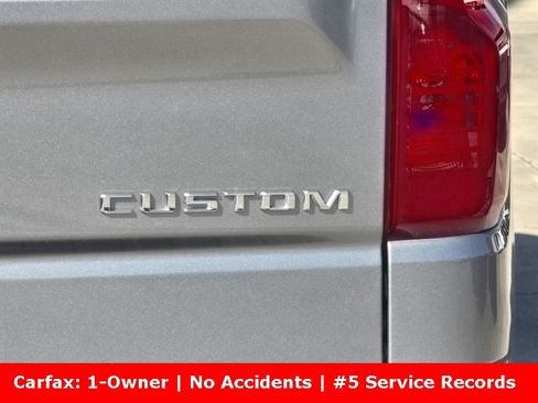 Used 2023 Chevrolet Silverado 1500 Custom image 35