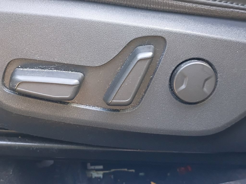 Used 2023 Kia Niro FWD image 14
