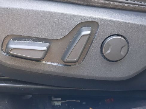 Used 2023 Kia Niro FWD image 14