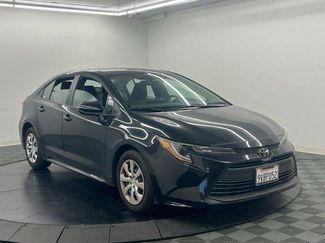 Certified 2025 Toyota Corolla LE video 2