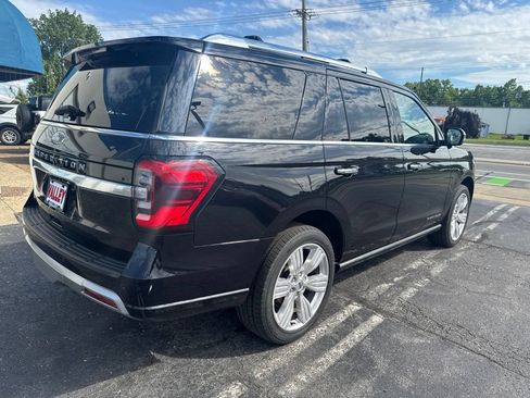 Used 2023 Ford Expedition Platinum AWD/4WD image 10