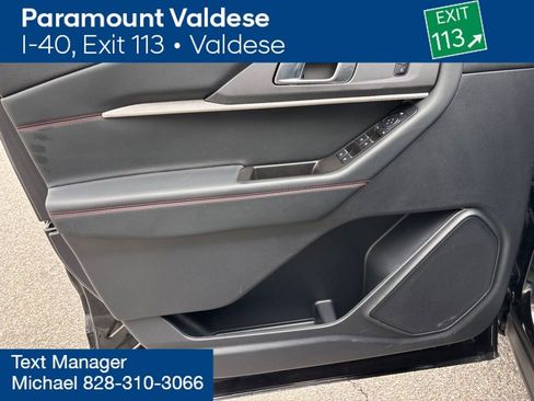 Used 2025 Ford Explorer ST-Line w/ ST-Line Street Pack image 8