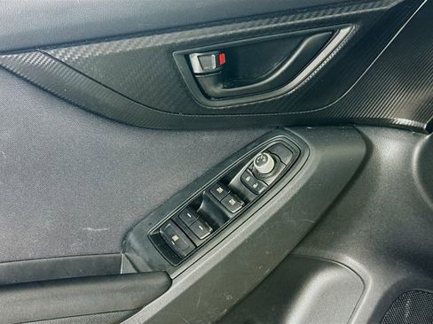 Used 2020 Subaru Crosstrek 2.0i Premium w/ Moonroof Package 2 image 20