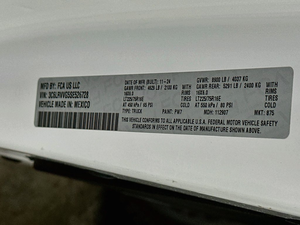 Used 2025 RAM ProMaster 2500 w/ U-Haul Equipment Group FWD image 33