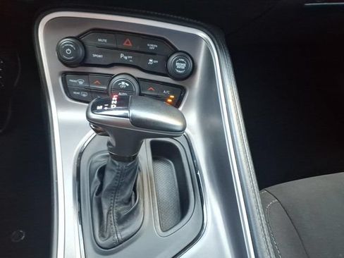 Used 2022 Dodge Challenger R/T RWD image 15
