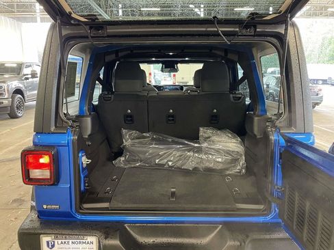 New 2026 Jeep Wrangler Sport S image 42