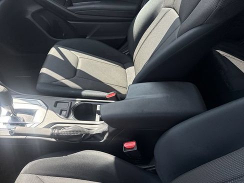 Used 2020 Subaru Crosstrek 2.0i AWD/4WD image 22