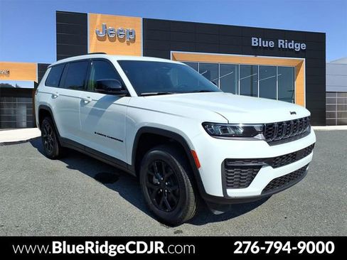 New 2026 Jeep Grand Cherokee L 4WD image 1
