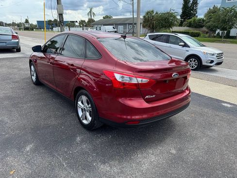 Used 2014 Ford Focus SE image 6