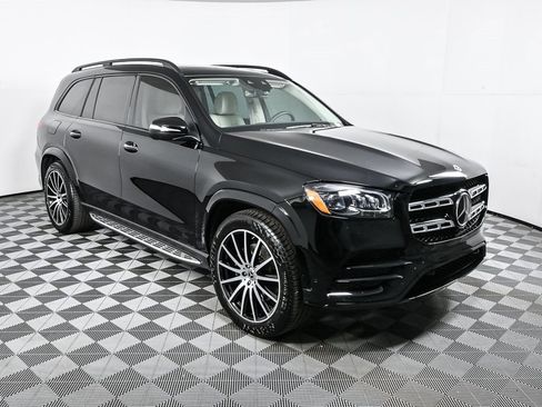 Used 2022 Mercedes-Benz GLS 450 4MATIC image 27