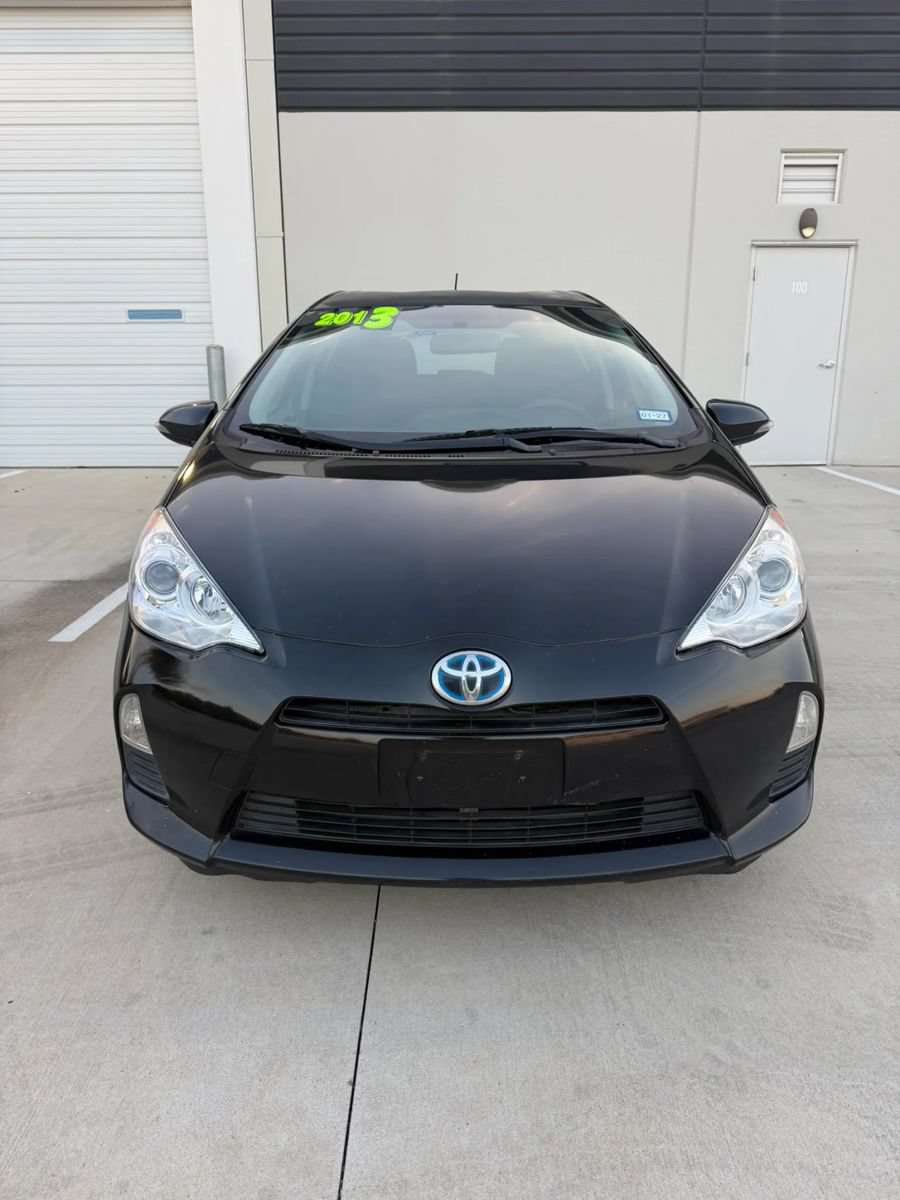 Used 2013 Toyota Prius C Two FWD image 9