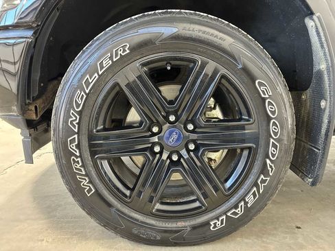 Used 2020 Ford F150 Lariat w/ Equipment Group 502A Luxury image 18