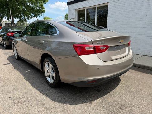 Used 2024 Chevrolet Malibu LT FWD image 7