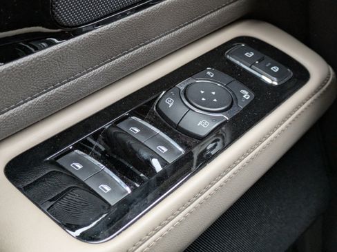 Used 2022 Lincoln Aviator Reserve w/ Class IV Trailer Tow Package image 30